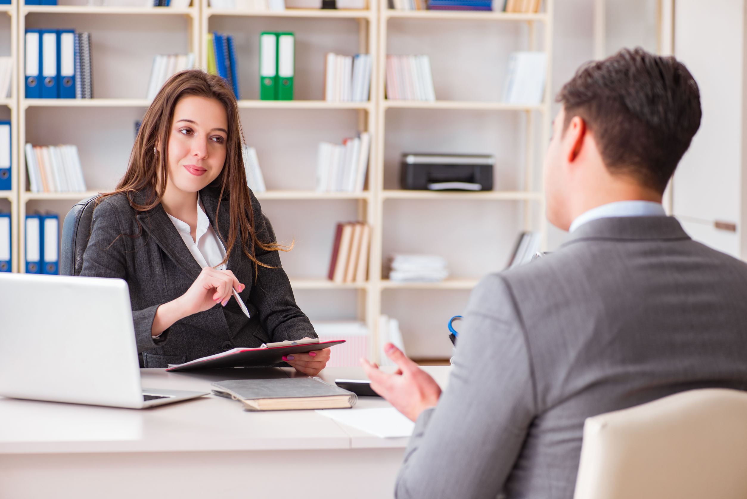 Gehaltsverhandlungen führen – 5 erfolgreiche Tipps - Gehaltsverhandlungen führen | bueromoebel-blitz.de