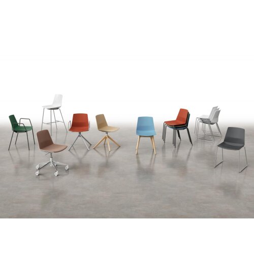 Besucherstuhl,  4-Fußdesigngestell: Anthrazit , Kunststoffschale: Grau, Polsterung: Stoff Dunkelgrau