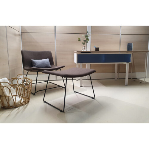 Loungesessel MK, Bezug  Kunstleder Creme Gestell  Schwarz