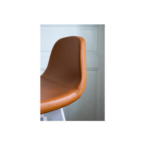 Barhocker Highline mit Holzgesztell Nussbaum gebeizt Bezug KB0 Velours Schwarz