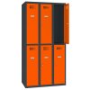 Schliessfachschrank Select 6 Fächer Abteilbreite 300mm Korpus Tiefschwarz RAL 9005 Türen Reinorange RAL 2004 Drehriegel