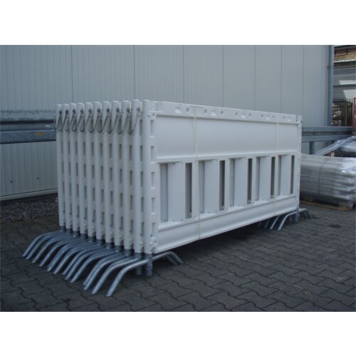 Schrankenzaun Euro2 mit schwenkbaren Stahlfüßen