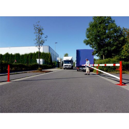 Drehschranke, horizontal schwenkbar mit zwei Auflagestützen