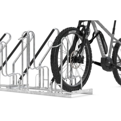 Anlehnparker Typ 4700XBF Stellplätze 4