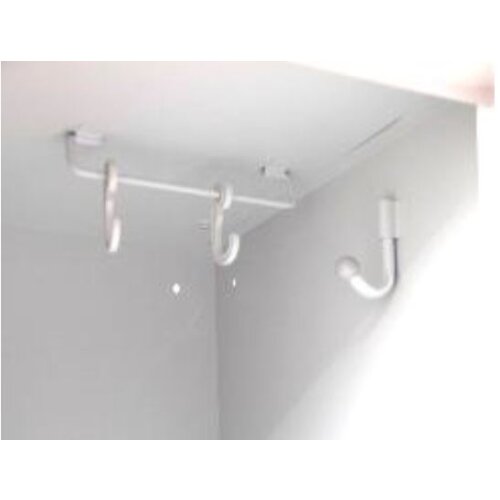 Z-Spind 6 Abteile, Drehriegel und Vorhängeschloss,  mit Unterbausitzbank