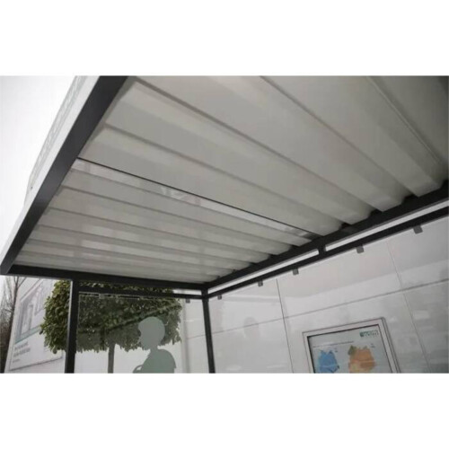Raucherunterstand Modell K2 c/b Anlieferung und Montage Bausatz - Selbstabladung  Beleuchtung ohne  Seitenwände und Rückwand/Dekor/Sichtschutz mit Glasdekor / Siebdruck - Farbe RAL 9010 reinweiß (ähnlich)