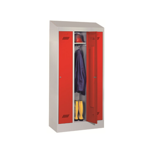 Umkleideschrank 3 Abteile, Abteilbreite 300mm, auf Sockel,Korpus: Lichtgrau, Türen: Resedagrün, Drehriegel