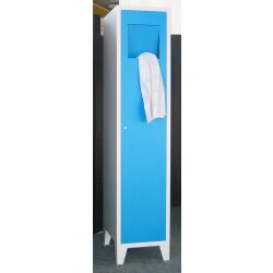 Wäschesammelschrank, auf Füssen, Korpus:...