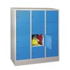 Schliessfachschrank 12 Fächer, Abteilbreite 400 mm, auf Sockel, Höhe 152 cm, Korpus: Lichtgrau, Türen: Enzianblau, Zylinderschloss