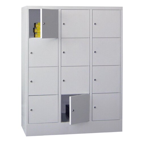 Schliessfachschrank 12 Fächer, Abteilbreite 400 mm, auf Sockel, Höhe 152 cm, Korpus: Lichtgrau, Türen: Lichtblau, Drehriegel