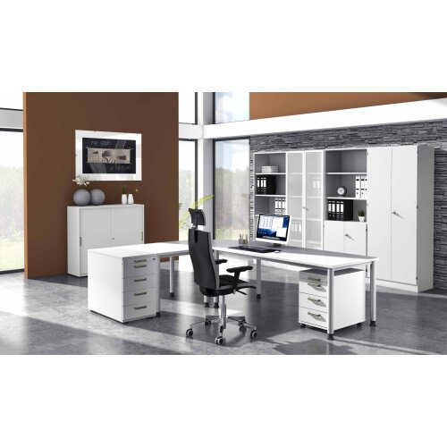 Schreibtisch Bogenform 200 x 120 cm, Fuss Rundrohr, Dekor: Nussbaum Hell