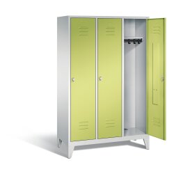 Spind Classic auf Füßen, 3 Abteile,...