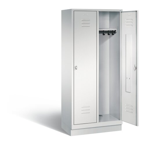 Spind Classic auf Sockel, 2 Abteile, Abteilbreite 400mm, Farbe Korpus: Lichtgrau, Farbe Front: Lichtgrau