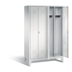 Spind Classic mittig schliessend auf Füssen, 4...