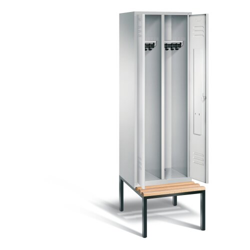 Spind Classic mittig schliessend auf Unterbausitzbank, 2 Abteile für 1 Person, Abteilbreite 300mm, Farbe Korpus: Lichtgrau, Farbe Front: Lichtgrau