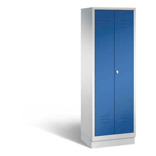 Stahl Besen Putzmittelschrank auf Sockel, 2 Abteile, Abteilbreite 300 mm, Farbe Korpus: Lichtgrau, Farbe Front: Enzianblau