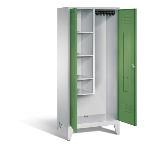 Stahl Besen Putzmittelschrank auf Füßen, 2 Abteile, Abteilbreite 400mm, , Farbe Korpus: Lichtgrau, Farbe Front: Resedagrün